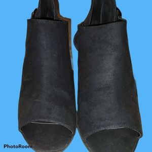 NWOT Carlos Santana  ankle boots  SALE   25 % off